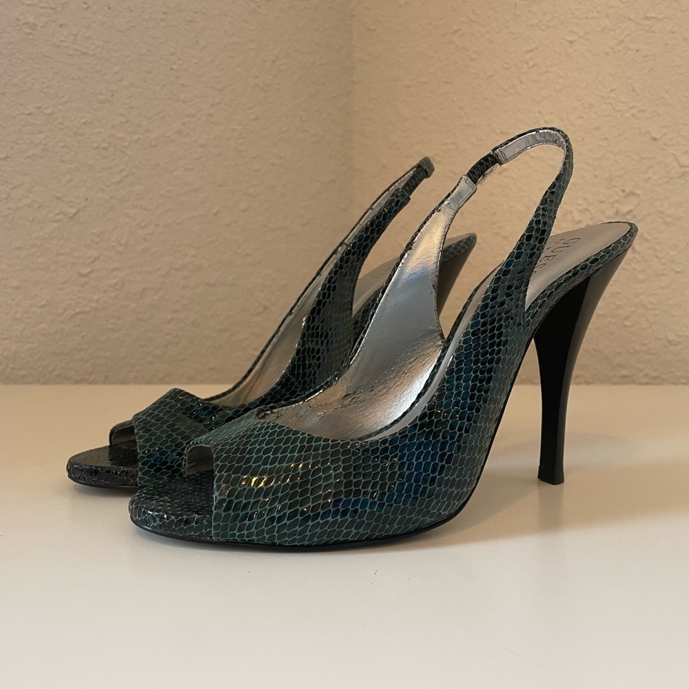 GUESS sling back sandal heels - Picture 2 of 10